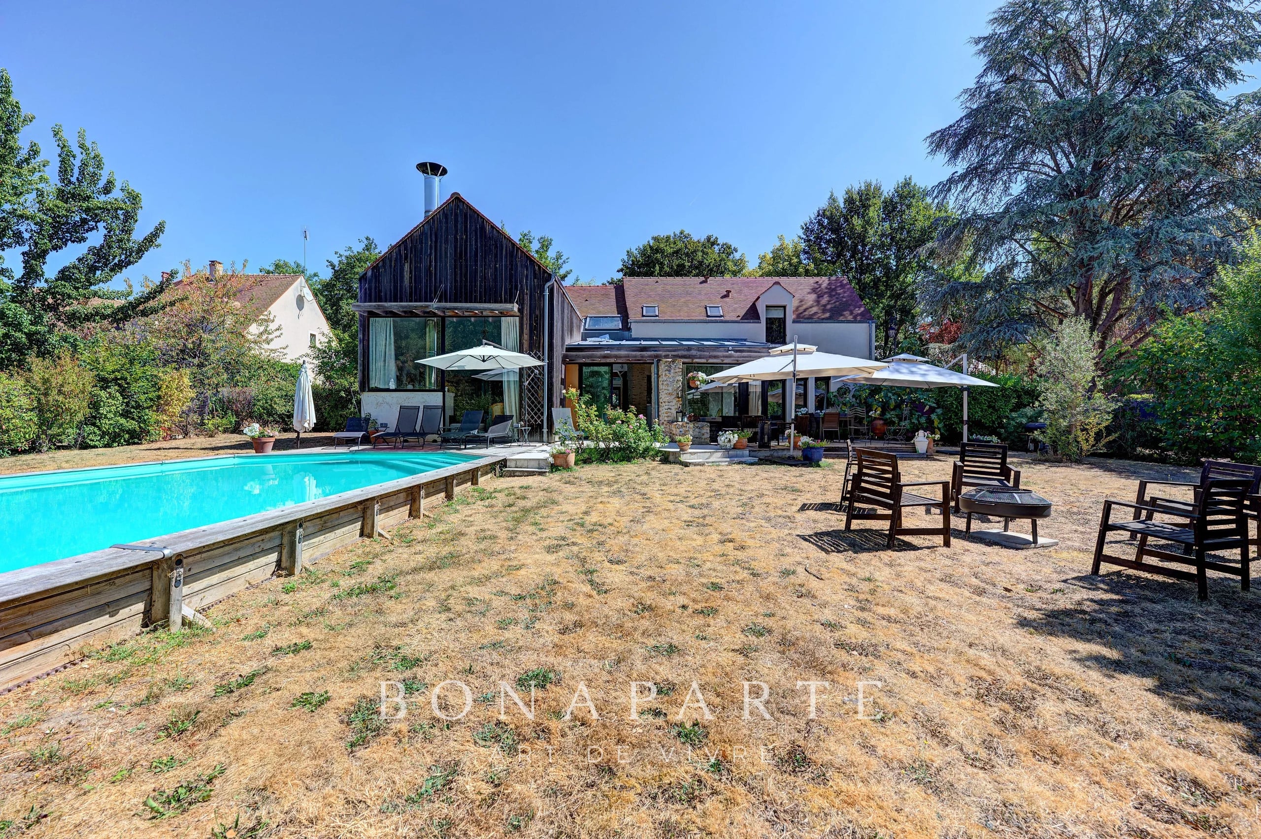 Architect's house - 235 sq m - ROCHEFORT-EN-YVELINES NEAR
